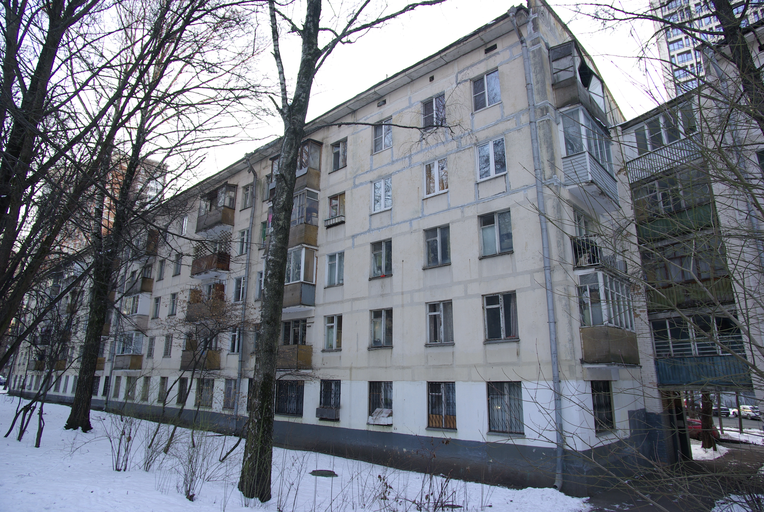 Херсонская улица 32 к1)